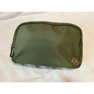 Lululemon Everywhere Belt Bag 1L | NWT